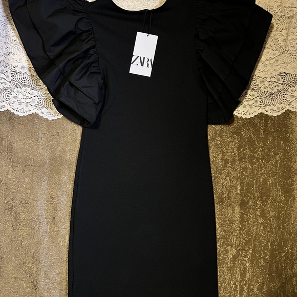 Zara Ruffled Dress - Picture 9 of 9